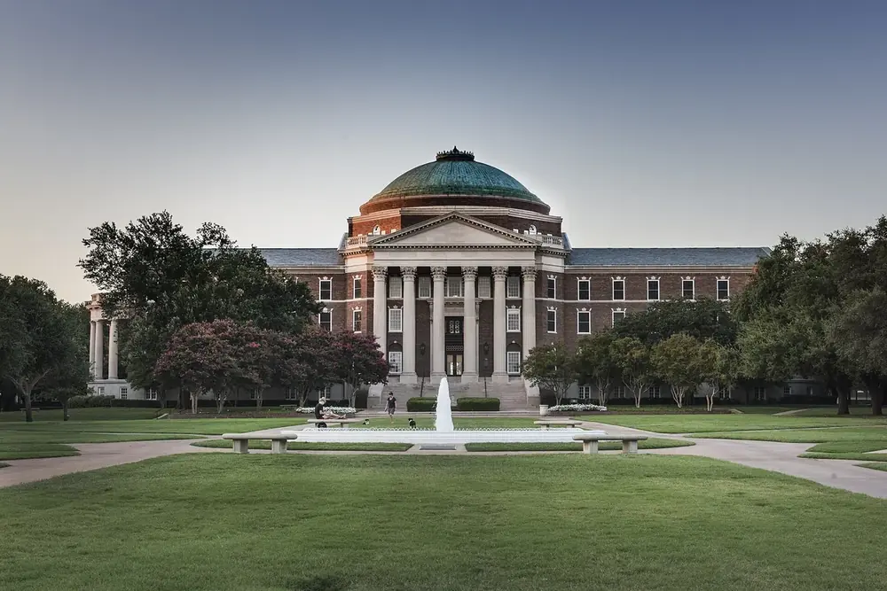 Dallas Hall and its fountain lawn at Southern Methodist University in University Park, Texas